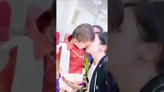 Wonderful kiss ll Child kissing