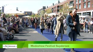 Modeshow Festival Suydersee op het Meerpaalplein in Dronten