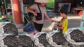 homeless boy catches oysters brings themto the market and sells them for money to buy food #survival