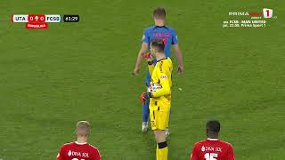 GOOOL! UTA - FCSB 0-1. Ocaziile se răzbună: Tănase înscrie dintr-un penalty foarte ușor acordat