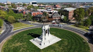 Northam orders removal of iconic Robert Lee statue