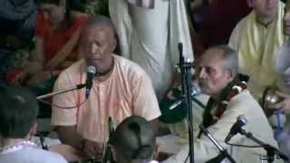 Mayapur Kirtan Mela 2015 | Day 3 | Murari Hari Das | Hare Krishna Kirtan