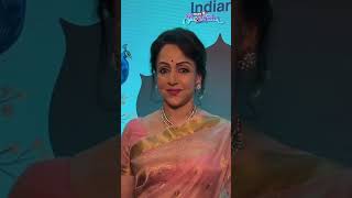 Bollywood Actress Hema Malini Has A Close Call During A Bollywood Event, Watch | News18 | N18S