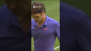 When Federer Goes Behind-The-Back 🤯