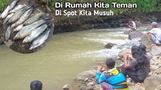 mancing nilem umpan cacing kremi arus deras yang makan babon-babon !! nutul nilem sungai pemali