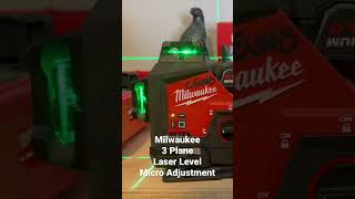 Milwaukee M12 12-Volt Lithium-Ion Cordless Green 250 ft. 3-Plane Laser Level