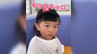 1歳10ヶ月初めての観覧車で少しキョロキョロしてるこっちゃん