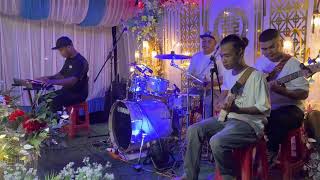 vỡ tan Trịnh Thăng Bình - Band thaly cover