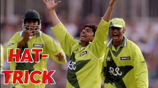 Saqlain Mushtaq ● Magical Hat Trick ! Pakistan Best Spin Bowler