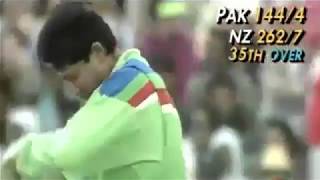 Inzamam 37 Runs  vs newzeland first semifinal world cup 1992