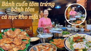 bánh cuốn tôm trứng,bánh tôm và cá nục kho mía đãi gia đình buổi chiều muộn
