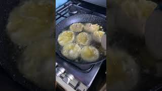 Let’s fry akara for breakfast together 😋🥳 #food #youtubeshort #shortsfeed #shotsvideo