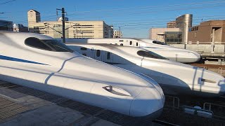 The Bakugou Shinkansen passes through Mikawa Anjo Station.