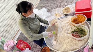 Chị Hương bán thau xôi khổng lồ 100kg mỗi ngày, giá chỉ từ 10k/hộp nhưng mua nhà mấy tấm