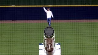 Human Cannonball David \