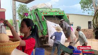 Amazing garbage truck gathering #usa #street #garbage #gathering #vanna #amazing