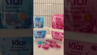 Klar detergent mudah larut dalam air