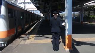 青梅線西立川駅での車掌動作１