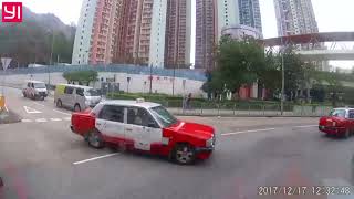 馬路炸彈系列：迴旋處有車行，的士照衝入內圈，欽敬（轉載）