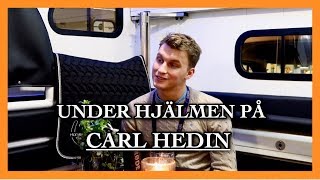 UNDER HJÄLMEN PÅ STJÄRNORNA - Carl Hedin 🎙