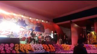 girls perform in gonda mahotsav