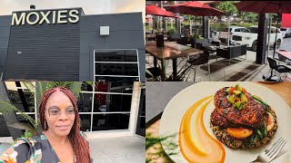 Moxies Restaurant and Bar/mini birthday vlog # Canada