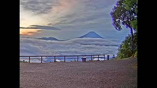 2022年6月22日 七面山（標高1,982m）から見た美しい富士山と、御来光と雲海の映像