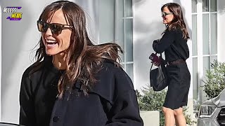 Jennifer Garner Shines Bright 🌟 Out \u0026 About in West Hollywood! 🖤✨