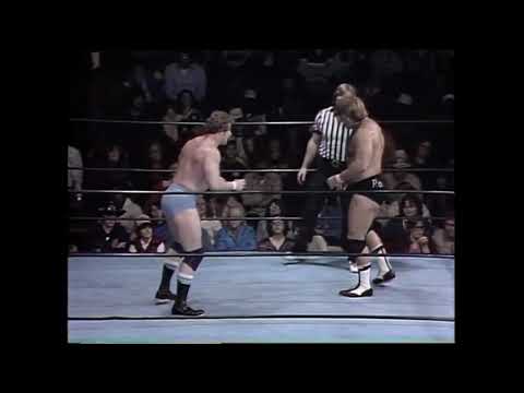 Mid South 02 13 82 Paul Orndorff Vs Brian Blair - YouTube