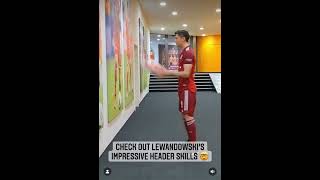 #lewandowski head skills😯⚽️ #bayernmunich #bundesliga #football