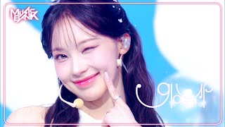 Glow Up - RESCENE リセンヌ 리센느 [Music Bank] | KBS WORLD TV 250214