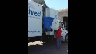 Metroshred 2006 freightliner ultrashred