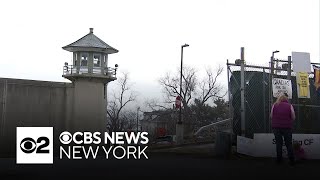 New York prison guard strike continues, 2 more inmates dead