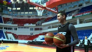 Basketbola aizkulises: Dairis Bertāns