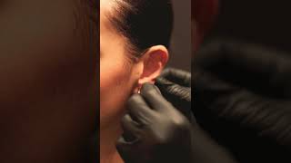 تغيير بيرسنج الاذن #youtube #youtubeshorts #youtuber  #subscribe #piercing #fyp #instagram #اذن #ear