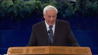Knowing a Powerful God by David Jeremiah