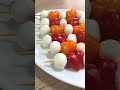 🍡ORIGINALES BROCHETAS de MOZZARELLA y TOMATE❣️#shorts #brochetas