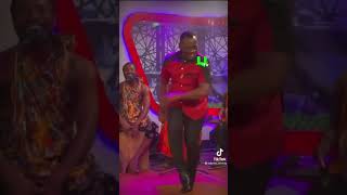 Akrobeto exhibits funny dancing skills