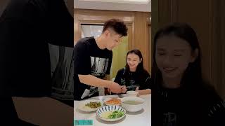 子悦 _我就不明白了，儿子刚出生的时候这男的也是抱着不撒手，怎么现在就变成这样了内容过于真实家庭日常儿子和女儿区别