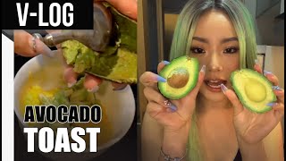 王菊 Naomi Wang -【How to Make Avocado Toast】Done in two minutes ! | Breakfast recipes