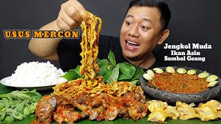 ENAK NIKMAT BANGET MAKAN LALAPAN JENGKOL MENTAH IKAN ASIN SAMBAL GOANG ATI REMPELA USUS PEDAS