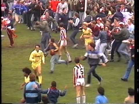 Willem II - Feyenoord (0-5) 1983/84 + Huldiging - YouTube