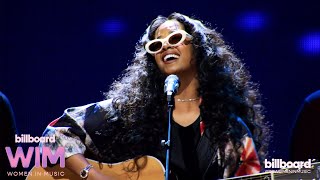 H.E.R. Performs 'Fate' At the 2022 Billboard Women In Music Awards