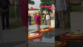 Delhi Deputy CM Manish Sisodia visits Raj Ghat before going to the CBI office