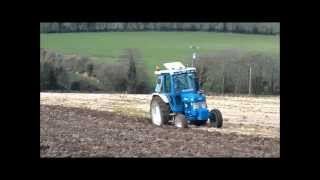 Ford 7610 Ploughing [HD]