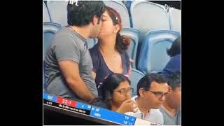 || Cameraman _at_his_best 🤣🤣|| || Kissing scene in stadium during last IPL match😁🤪||#ipl2022