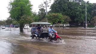 #Floading, rains in Siem Reap 2017 ជំនន់ទឹកភ្លៀងក្នុងក្រុងសៀមរាបនៅឆ្នាំ២០១៧