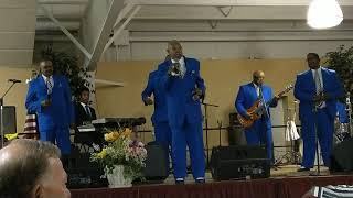 Larnell Starkey and the Spiritual 7