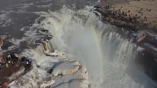 気温上昇で黄河が解氷　壺口瀑布で壮麗な風景