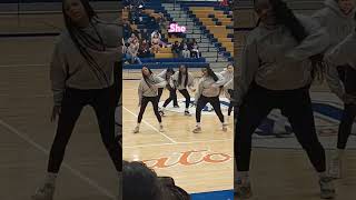 Phenomenal SHE Dance Group@DHS                          I do not own the rights to this music.